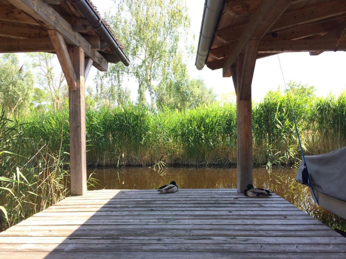 Pfahlbau In Weiden Am See Weiden am See Exterior foto